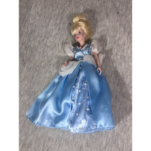 Disney Princess Cinderella Holiday Brass Key Porcelain Keepsake Doll - Picture 1 of 5